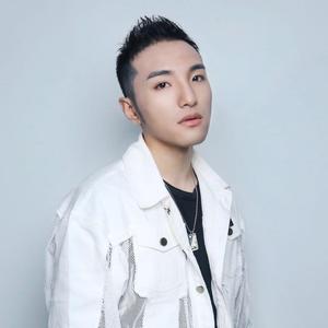 欧美大黑吊掌交
